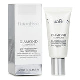 ナチュラ ビセ  ダイアモンド ホワイト オイル-フリー ブリリアント プロテクション SPF 50 PA+++   30ml/1oz