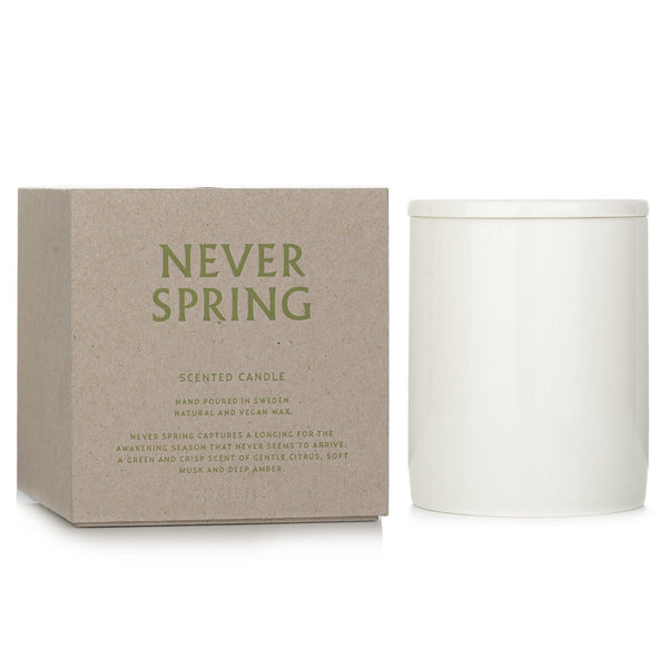 ビヨルク & ベリーズ  Scented Candle - Never Spring   240g/8.5oz