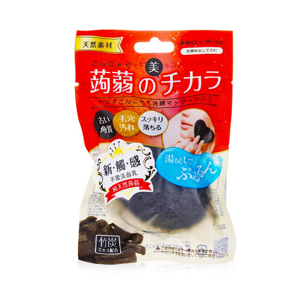 ラッキートレンディ  乾燥こんにゃく洗顔&マッサージパフ（竹炭）   1pc