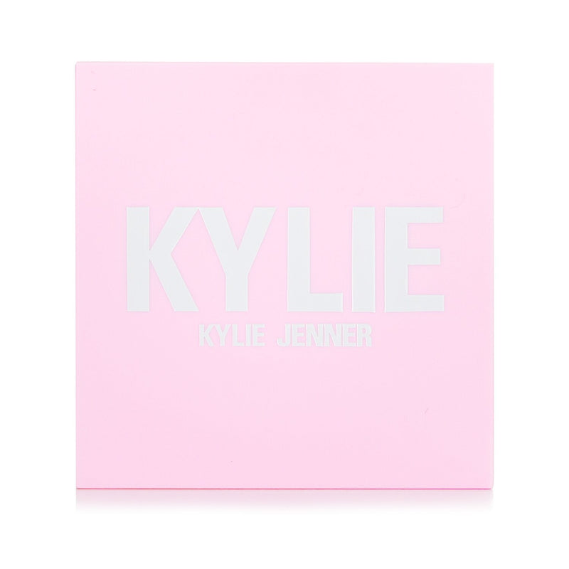 カイリー・バイ・カイリー・ジェンナー  Kylighter Pressed illuminating Powder - # 060 Queen Drip   8g/0.28oz
