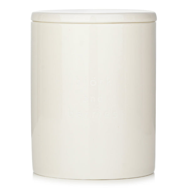 ビヨルク & ベリーズ  Scented Candle - Never Spring   240g/8.5oz