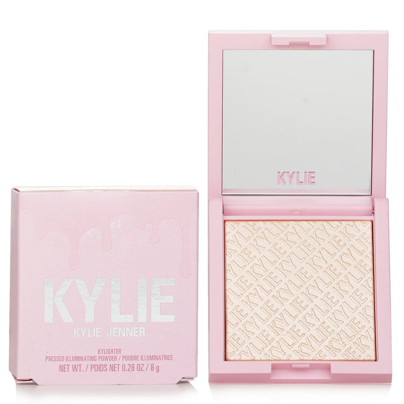 カイリー・バイ・カイリー・ジェンナー  Kylighter Pressed Illuminating Powder - # 020 Ice Me Out   8g/0.28oz