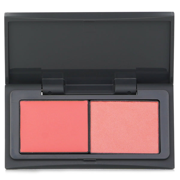 スリー THREE  Blown Away Blush Duo - # 02 Sunshine Dancer   3g/0.01oz