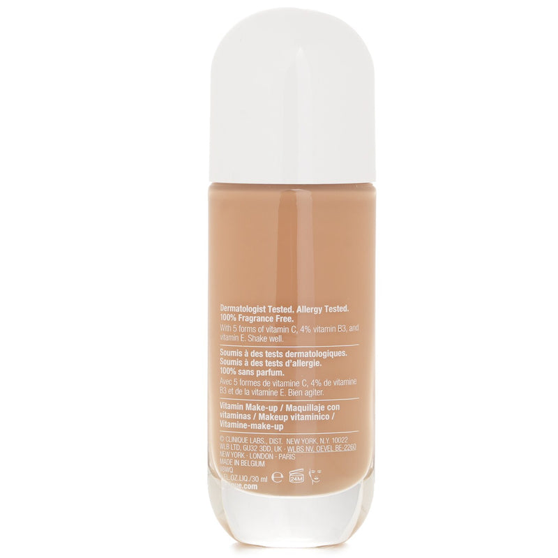 クリニーク  Even Better Clinical Vitamin MakeUp Foundation SPF 50 - # 4 Light Medium Cool   30ml