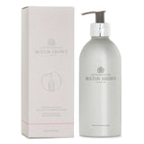 モルトンブラウン  Infinite Bottle Delicious Rhubarb & Rose Bath & Shower Gel   400ml